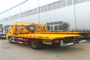 乡宁附近拖车救援搭电